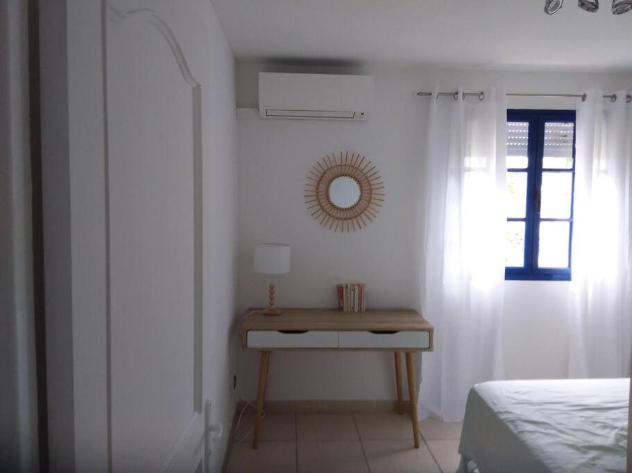 Apt 2 Chambres Vue Lagon Sandy Ground Kültér fotó